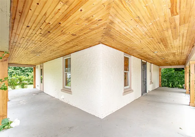 Photo 3 of Single family home for sale at 117 Montgomery Ave, Carlisle, OH 45005 | MLS# 965606 | Listing updated on 2026-10-04