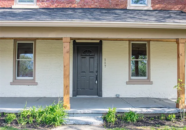 Photo 4 of Single family home for sale at 117 Montgomery Ave, Carlisle, OH 45005 | MLS# 965606 | Listing updated on 2026-10-04