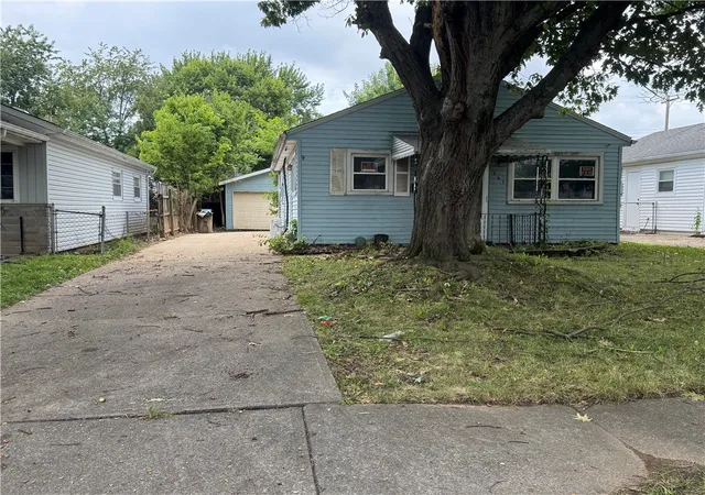 Photo 22 of Single family home for sale at 961 Foster Ave, Hamilton, OH 45015 | MLS# 965665 | Listing updated on 2026-09-10