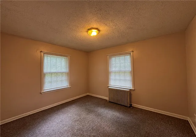 Listing Photo 2 - Condo for sale in building located at 263 Valleyview Dr, Dayton, OH 45405