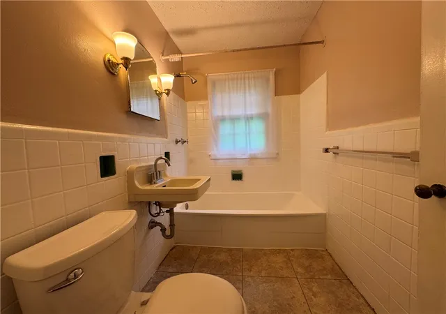 Photo 15 of Multi family home for sale at 263 Valleyview Dr, Dayton, OH 45405 | MLS# 965729 | Listing updated on 2026-09-11