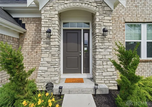 Photo 3 of Single family home for sale at 5283 Greenview Ln, Lebanon, OH 45036 | MLS# 965739 | Listing updated on 2026-10-04