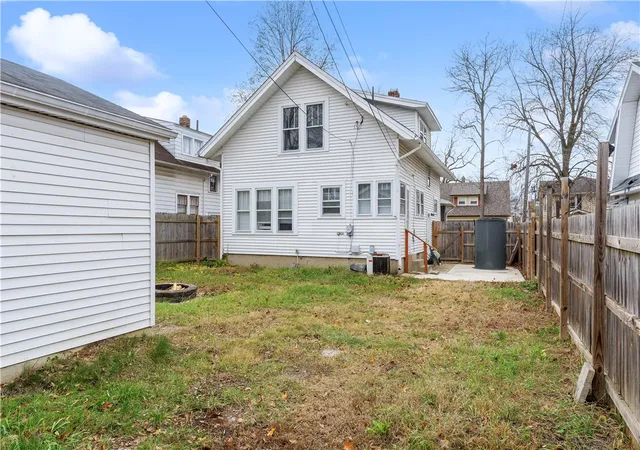 Photo 4 of Single family home for sale at 2030 Brookline Ave, Dayton, OH 45420 | MLS# 965760 | Listing updated on 2026-09-28