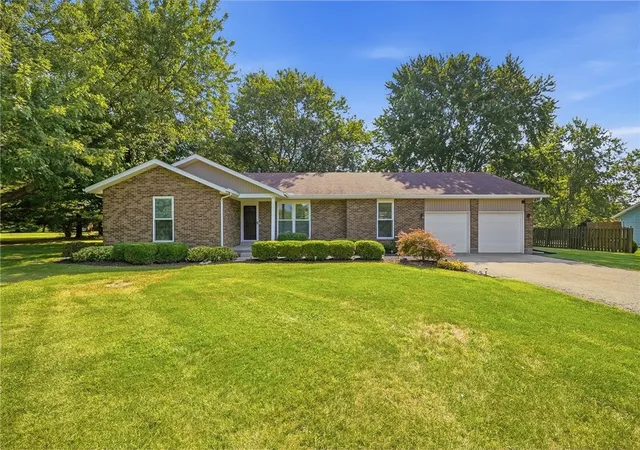 Photo 1 of Single family home for sale at 3620 Old Ml Rd, Springfield, OH 45502 | MLS# 965747 | Listing updated on 2026-10-04