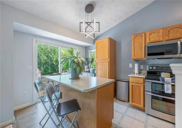 Photo 3 of Sale Pending at 4398 Longmeadow Ln, Beavercreek, OH 45430 | MLS# 965295 | Listing updated on 2026-09-30