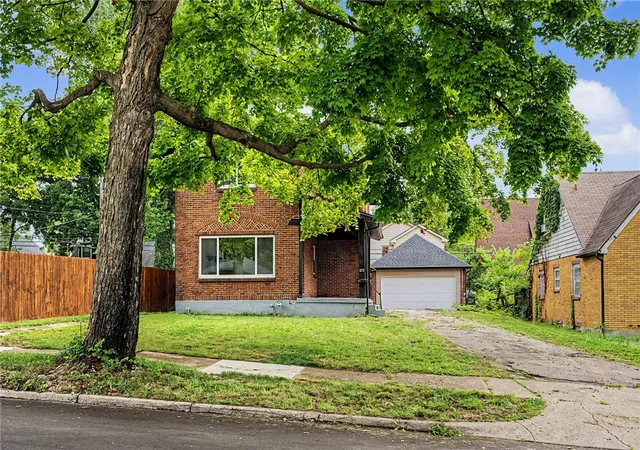 Photo 3 of Sale Pending at 1520 Kumler Ave, Dayton, OH 45406 | MLS# 965731 | Listing updated on 2026-09-08