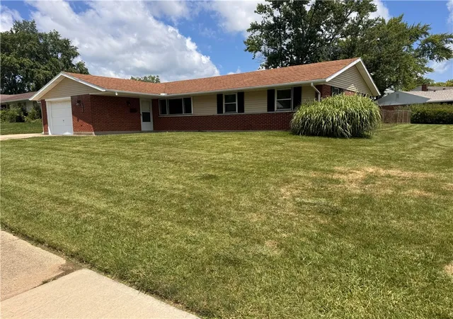 Photo 3 of Single family home for sale at 6900 Morley Ln, Dayton, OH 45424 | MLS# 965710 | Listing updated on 2026-09-27