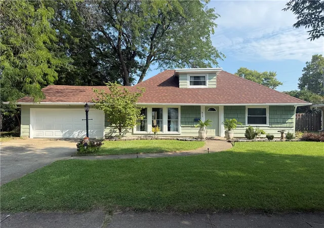 Photo 2 of Sale Pending at 813 E Stroop Rd, Dayton, OH 45429 | MLS# 965768 | Listing updated on 2026-09-10