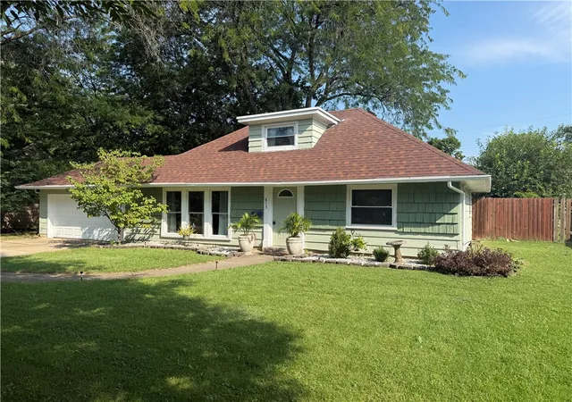 Photo 2 of Sale Pending at 813 E Stroop Rd, Dayton, OH 45429 | MLS# 965768 | Listing updated on 2026-09-10