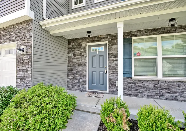 Photo 3 of Single family home for sale at 1097 Marty Lee Ln, Franklin, OH 45005 | MLS# 965830 | Listing updated on 2026-09-14