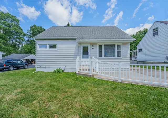 Photo 2 of Sale Pending at 677 S Columbus St, Xenia, OH 45385 | MLS# 965849 | Listing updated on 2026-10-02