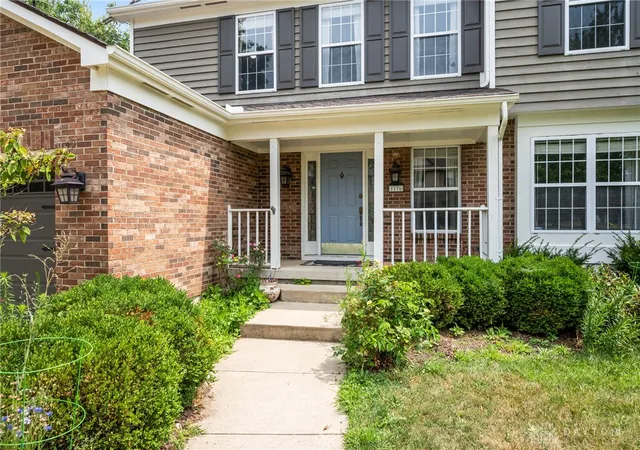 Photo 4 of Sale Pending at 1176 Pickett Ridge Ct, Beavercreek, OH 45434 | MLS# 964893 | Listing updated on 2026-09-29
