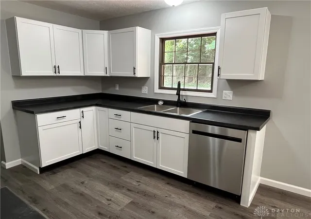 Photo 3 of Single family home for sale at 6020 Dog Leg Rd, Dayton, OH 45415 | MLS# 965439 | Listing updated on 2026-09-08