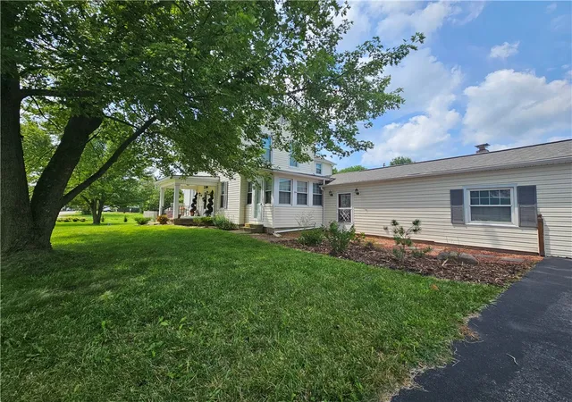 Photo 3 of Single family home for sale at 4667 Sulphur Springs Rd, Brookville, OH 45309 | MLS# 965926 | Listing updated on 2026-09-13