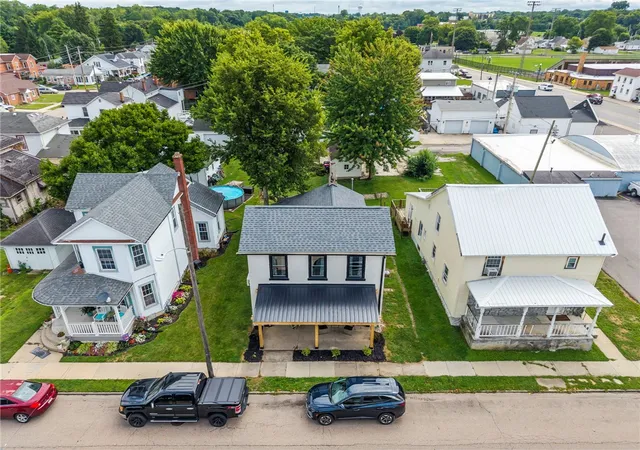 Photo 3 of Sale Pending at 419 Harrison St, Piqua, OH 45356 | MLS# 965984 | Listing updated on 2026-09-02