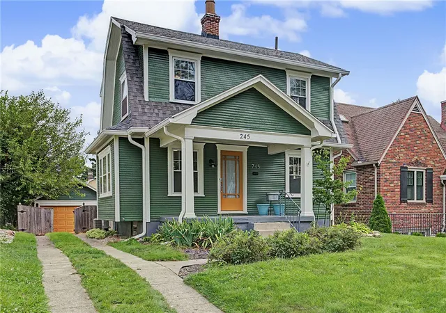 Photo 2 of Single family home for sale at 245 Orchard Dr, Oakwood, OH 45419 | MLS# 965936 | Listing updated on 2026-09-10