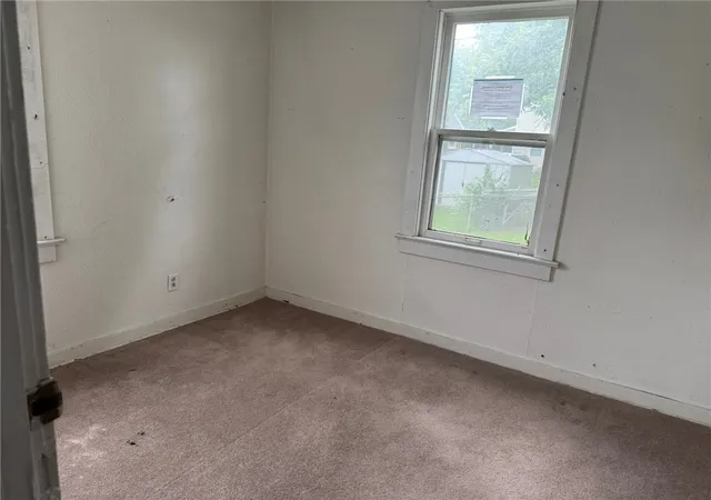 Photo 4 of Single family home for sale at 3205 Shadyview Rd, Moraine, OH 45439 | MLS# 966008 | Listing updated on 2026-10-03