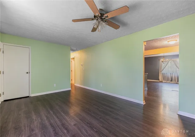 Photo 3 of Sale Pending at 7606 Washington Park Dr, Dayton, OH 45459 | MLS# 966012 | Listing updated on 2026-09-03