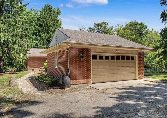 Photo 4 of Single family home for sale at 8815 Oregonia Rd, Waynesville, OH 45068 | MLS# 965974 | Listing updated on 2026-09-11