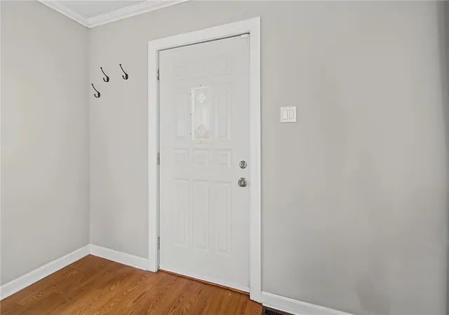Photo 3 of Single family home for sale at 1630 Rosemont Blvd, Dayton, OH 45410 | MLS# 966034 | Listing updated on 2026-09-21