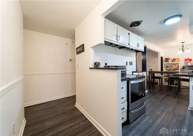Photo 3 of Single family home for sale at 6695 Celestine St, Dayton, OH 45424 | MLS# 966048 | Listing updated on 2026-09-11
