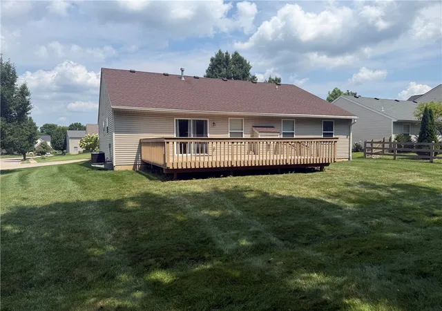 Photo 3 of Single family home for sale at 41 Evergreen Ct, Franklin, OH 45005 | MLS# 966051 | Listing updated on 2026-09-23