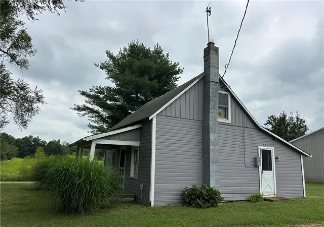 Photo 3 of House for sale at 1287 Parr Rd, Hillsboro, OH 45133 | MLS# 966050 | Listing updated on 2026-09-14