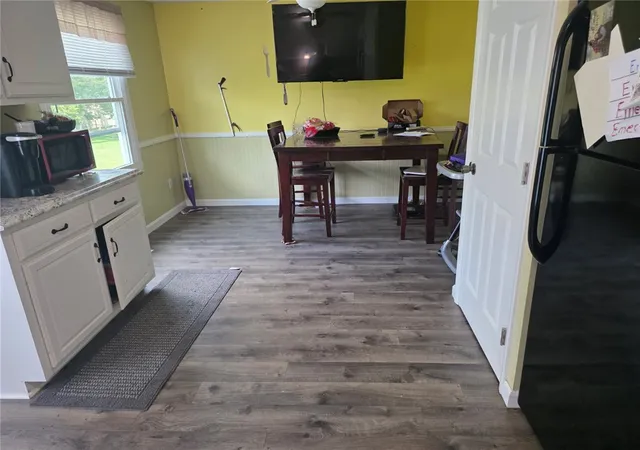 Photo 3 of Single family home for sale at 304 Westerly Hills Dr, Englewood, OH 45322 | MLS# 966062 | Listing updated on 2026-09-09