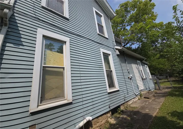 Photo 3 of Sale Pending at 1027 W Riverview Ave, Dayton, OH 45402 | MLS# 966089 | Listing updated on 2026-09-05