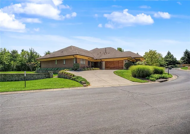 Photo 3 of Condo for sale at 4688 Elysian Way #A, Dayton, OH 45424 | MLS# 966027 | Listing updated on 2026-09-28