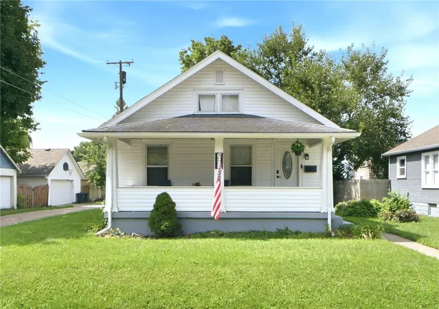 Photo 3 of Single family home for sale at 308 Forest Ave, Franklin, OH 45005 | MLS# 966100 | Listing updated on 2026-09-25