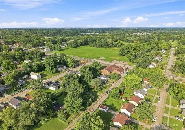 Photo 4 of Sale Pending at 2019 Northern Ave, Cincinnati, OH 45224 | MLS# 966059 | Listing updated on 2026-10-06