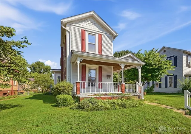 Photo 3 of Sale Pending at 121 E Main St, West Carrollton, OH 45449 | MLS# 966136 | Listing updated on 2026-09-24