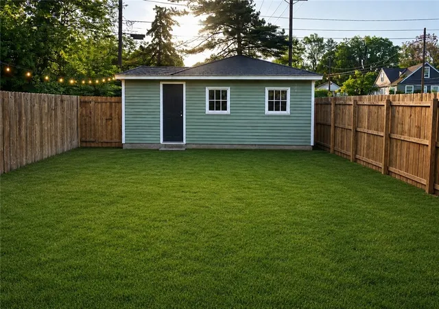Photo 3 of Sale Pending at 1194 Kahn Ave, Hamilton, OH 45011 | MLS# 966151 | Listing updated on 2026-09-10