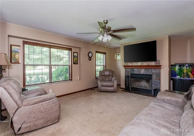 Photo 3 of Sale Pending at 945 Ormsby Dr, Xenia, OH 45385 | MLS# 965482 | Listing updated on 2026-08-30
