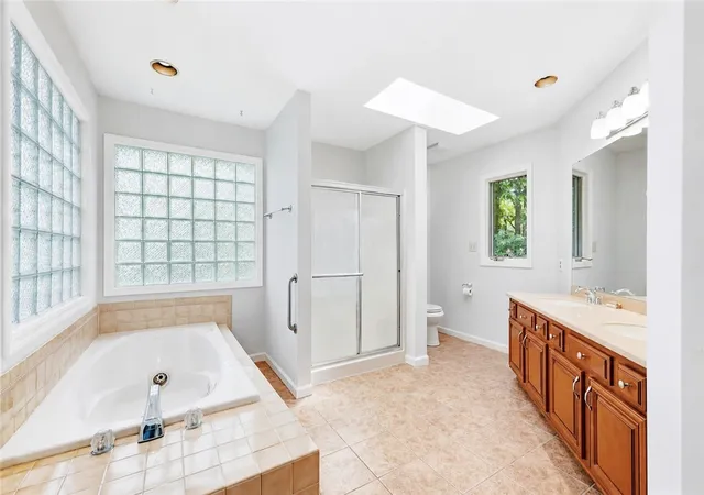 Photo 3 of Single family home for sale at 7110 Lempco Ln, Clayton, OH 45415 | MLS# 966182 | Listing updated on 2026-09-29