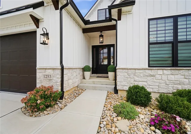 Photo 3 of Single family home for sale at 1253 Normandy Rue, Dayton, OH 45458 | MLS# 966187 | Listing updated on 2026-10-04