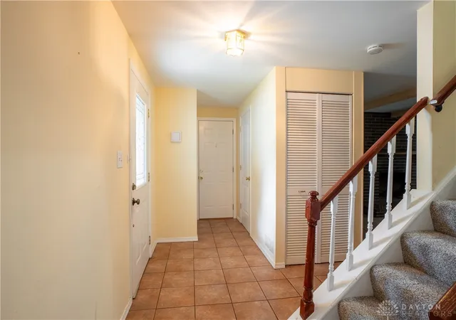 Photo 4 of Single family home for sale at 301 Topton Dr, Vandalia, OH 45377 | MLS# 966252 | Listing updated on 2026-09-20