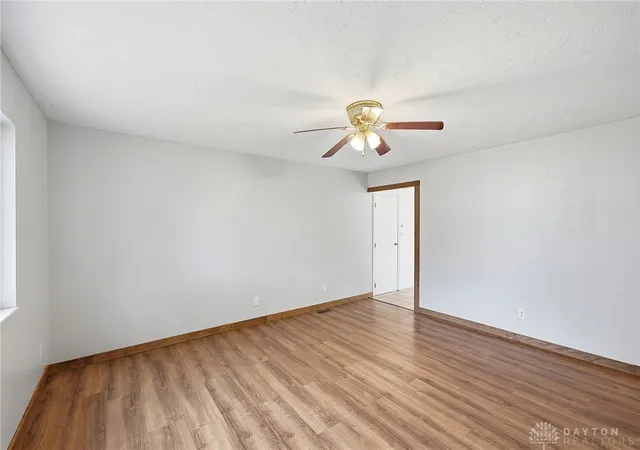 Photo 3 of Single family home for sale at 2013 Connecticut Dr, Xenia, OH 45385 | MLS# 965951 | Listing updated on 2026-09-25