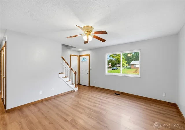 Photo 4 of Single family home for sale at 2013 Connecticut Dr, Xenia, OH 45385 | MLS# 965951 | Listing updated on 2026-09-25