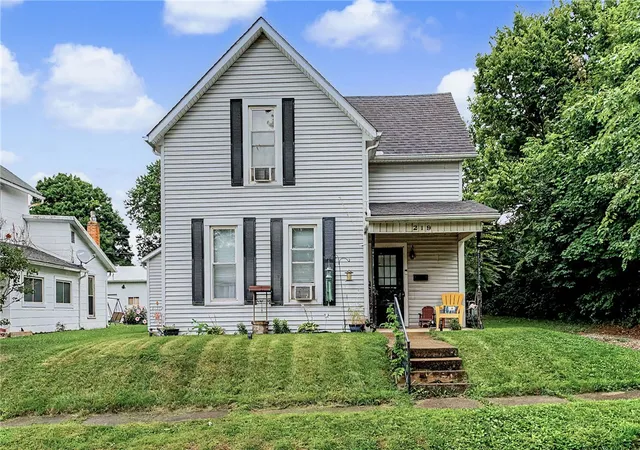 Photo 3 of Single family home for sale at 219 Orange St, Urbana, OH 43078 | MLS# 966265 | Listing updated on 2026-09-28