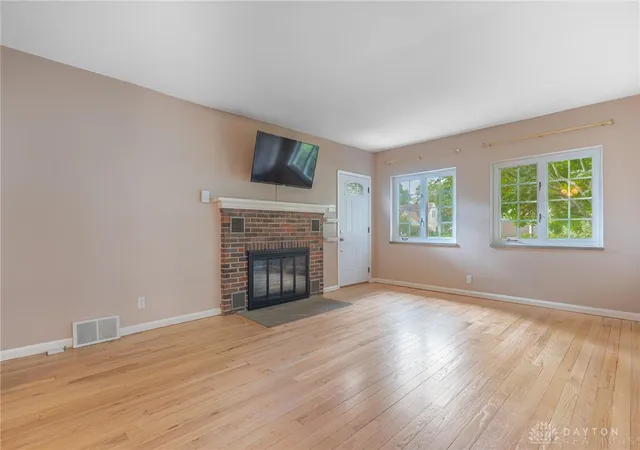 Photo 2 of Single family home for sale at 125 Napoleon Dr, Dayton, OH 45429 | MLS# 966287 | Listing updated on 2026-09-09
