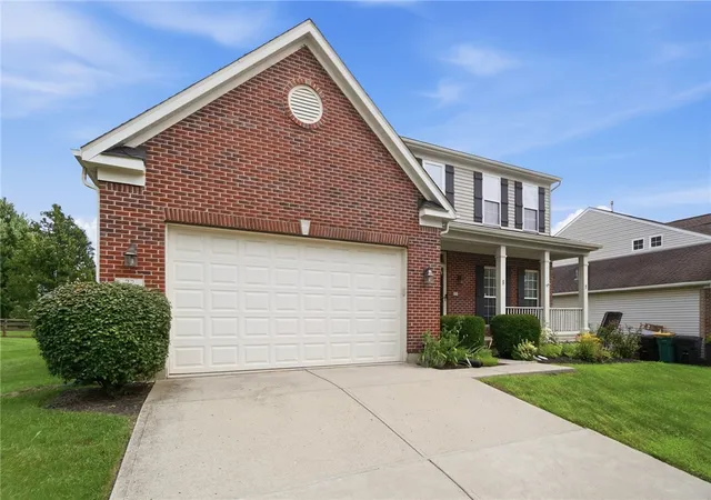 Photo 3 of Single family home for sale at 72 Crockett Dr, Springboro, OH 45066 | MLS# 966127 | Listing updated on 2026-09-22