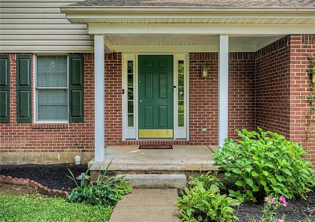 Photo 2 of Single family home for sale at 1543 Wilberforce Switch Rd, Wilberforce, OH 45385 | MLS# 966313 | Listing updated on 2026-09-23