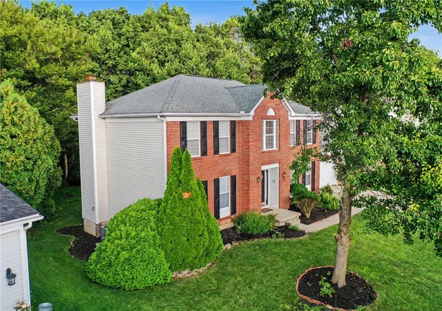 Photo 4 of Single family home for sale at 135 Cold Springs Ct, Springboro, OH 45066 | MLS# 966350 | Listing updated on 2026-09-01