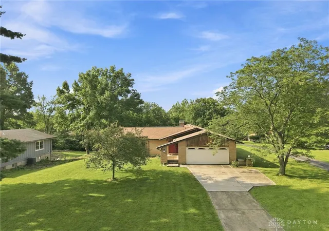Photo 4 of Single family home for sale at 6317 West Frk Rd, Cincinnati, OH 45247 | MLS# 966282 | Listing updated on 2026-09-09