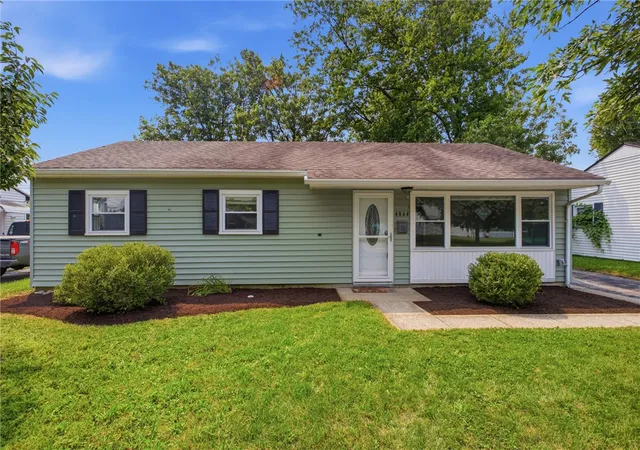 Photo 4 of Sale Pending at 4844 Barnhart Ave, Dayton, OH 45432 | MLS# 966322 | Listing updated on 2026-10-05
