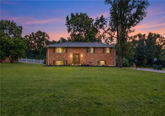 Single family home for sale at 1310 Old Country Ln, Dayton, OH 45414 | MLS# 966181