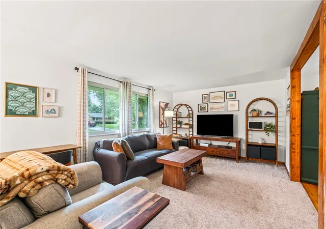 Photo 3 of Single family home for sale at 1310 Old Country Ln, Dayton, OH 45414 | MLS# 966181 | Listing updated on 2026-10-06