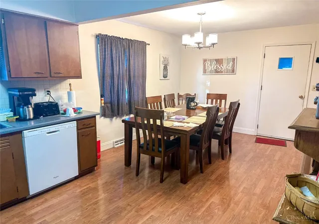 Photo 3 of Single family home for sale at 395 Robert Simmons Dr, Franklin, OH 45005 | MLS# 966441 | Listing updated on 2026-09-16